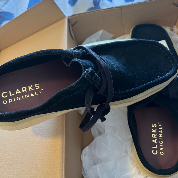 Clark's shoes for men - Picture 3 of 3
